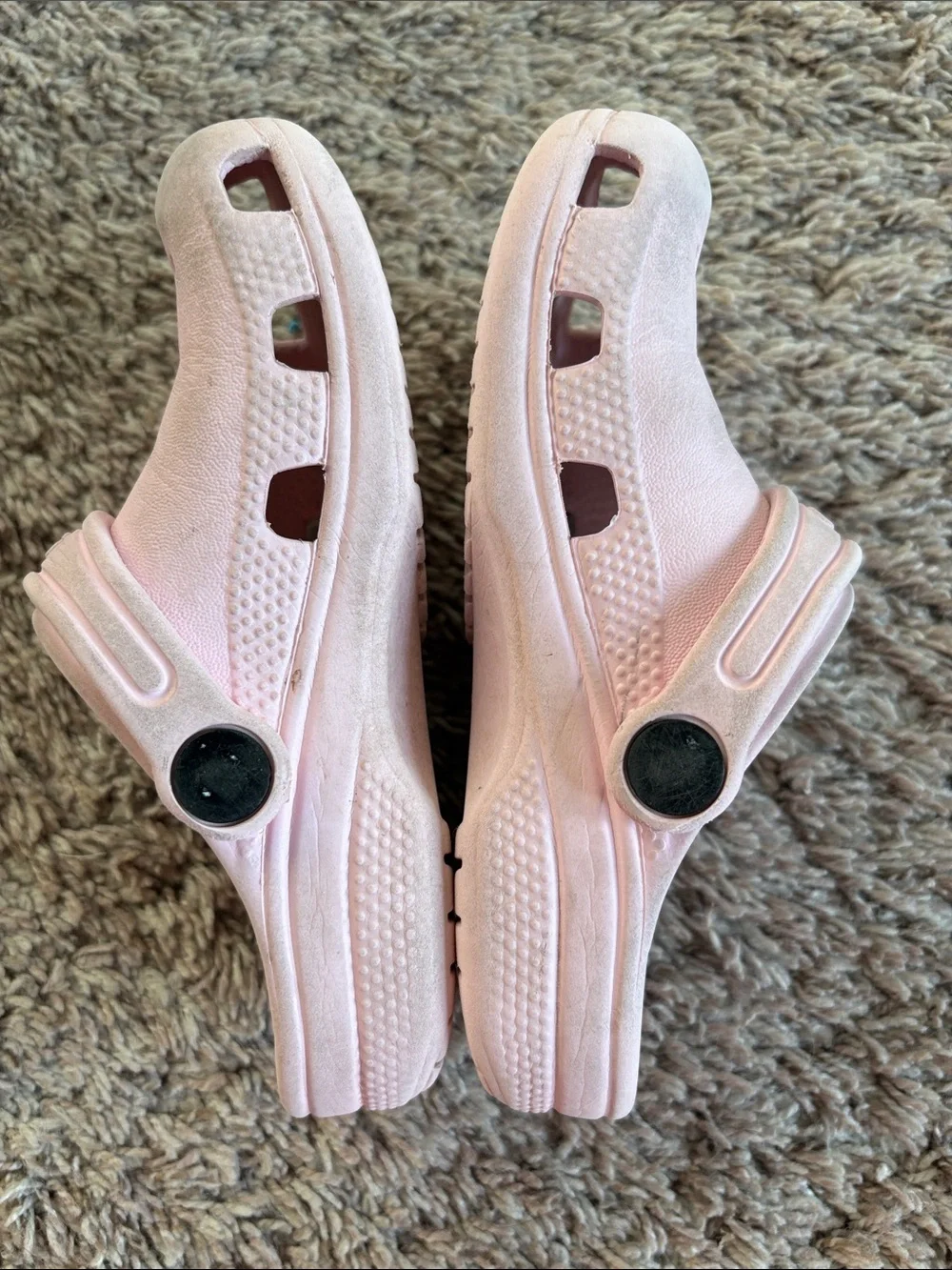 $5💃 CROCS Kids Classic Clog in Pale Pink